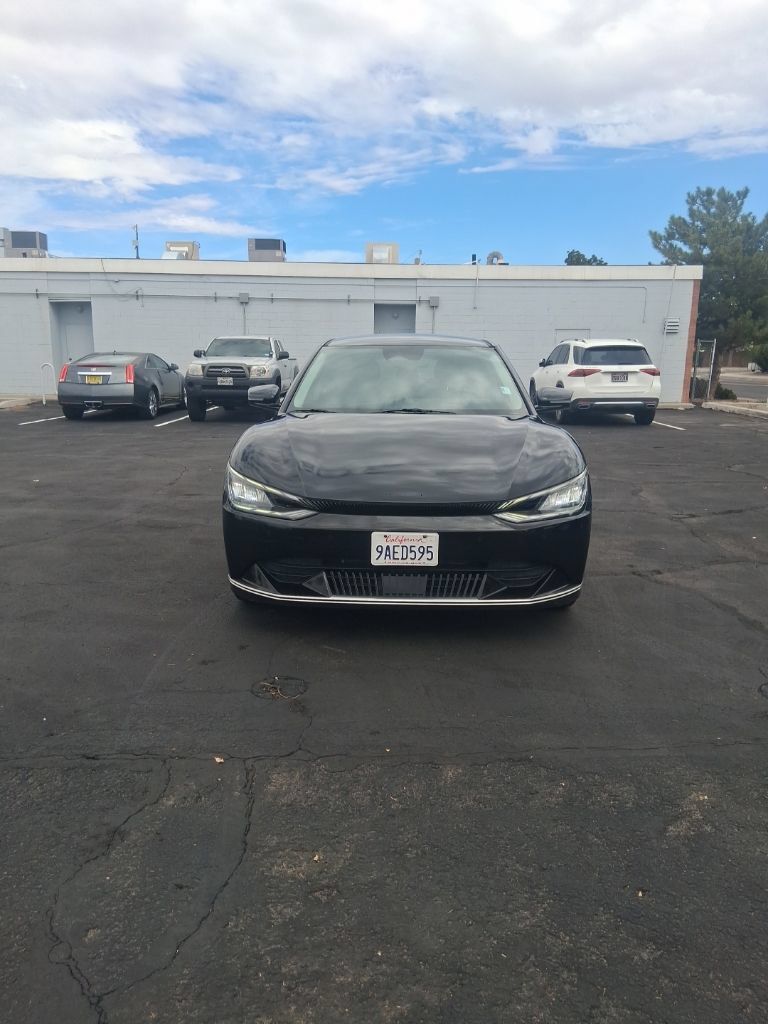 Used 2022 Kia EV6 Wind RWD image 1