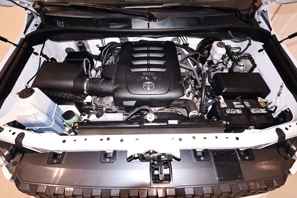 Used 2021 Toyota Tundra Platinum AWD/4WD image 48