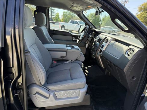 Used 2013 Ford F150 XLT w/ Luxury Equipment Group image 21