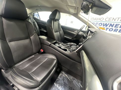 Used 2023 Nissan Maxima SV w/ Floor Mat Group image 24