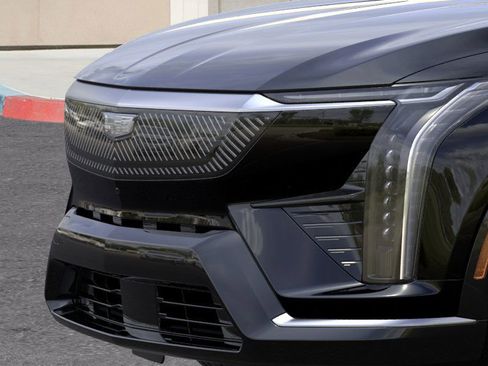 New 2025 Cadillac Optiq Luxury 1 image 45