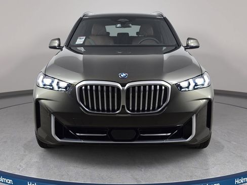 New 2026 BMW X5 xDrive50e w/ Climate Comfort Package AWD/4WD image 2