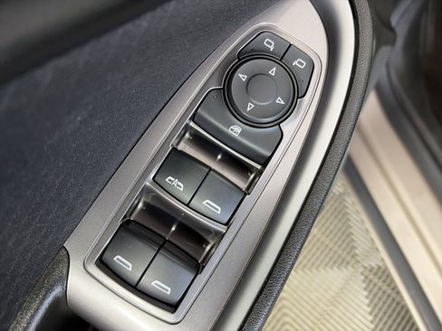Used 2023 Chevrolet Malibu LT FWD image 33