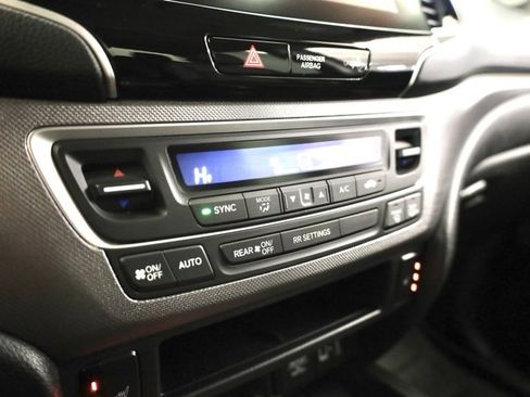 Used 2022 Honda Ridgeline RTL-E image 19