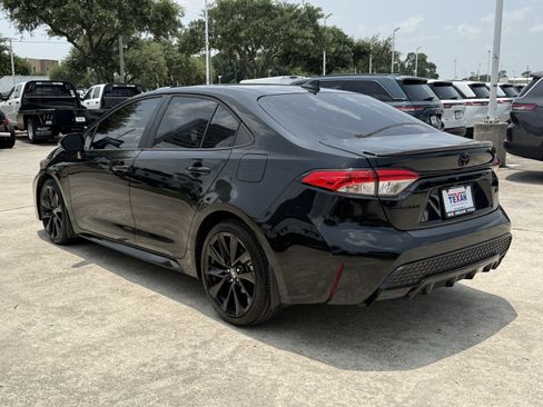 Used 2021 Toyota Corolla SE FWD image 7
