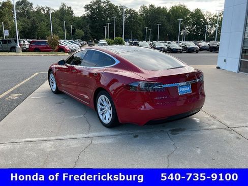 Used 2016 Tesla Model S AWD image 4