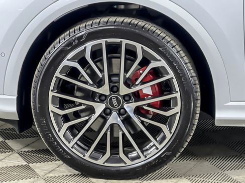 New 2025 Audi SQ5 Premium Plus image 25