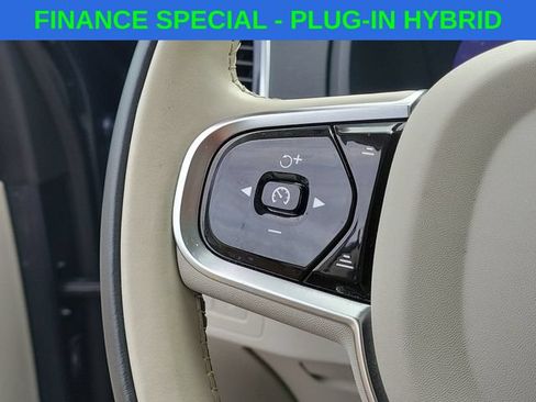Used 2024 Volvo XC90 T8 Plus w/ Protection Package Premier AWD/4WD image 31