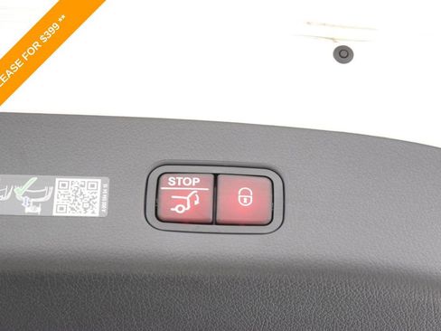 Certified 2026 Mercedes-Benz GLC 300 GLC 300 image 32