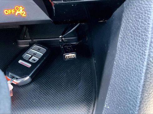 Used 2020 Honda Civic EX-L image 31