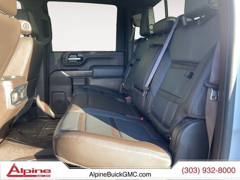 Used 2020 GMC Sierra 2500 Denali w/ Denali Ultimate Package image 13