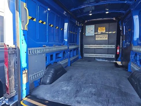 Used 2020 Ford Transit 250 Medium Roof image 22
