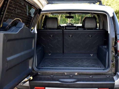 Used 2014 Toyota FJ Cruiser 4WD w/ Convenience Package image 47