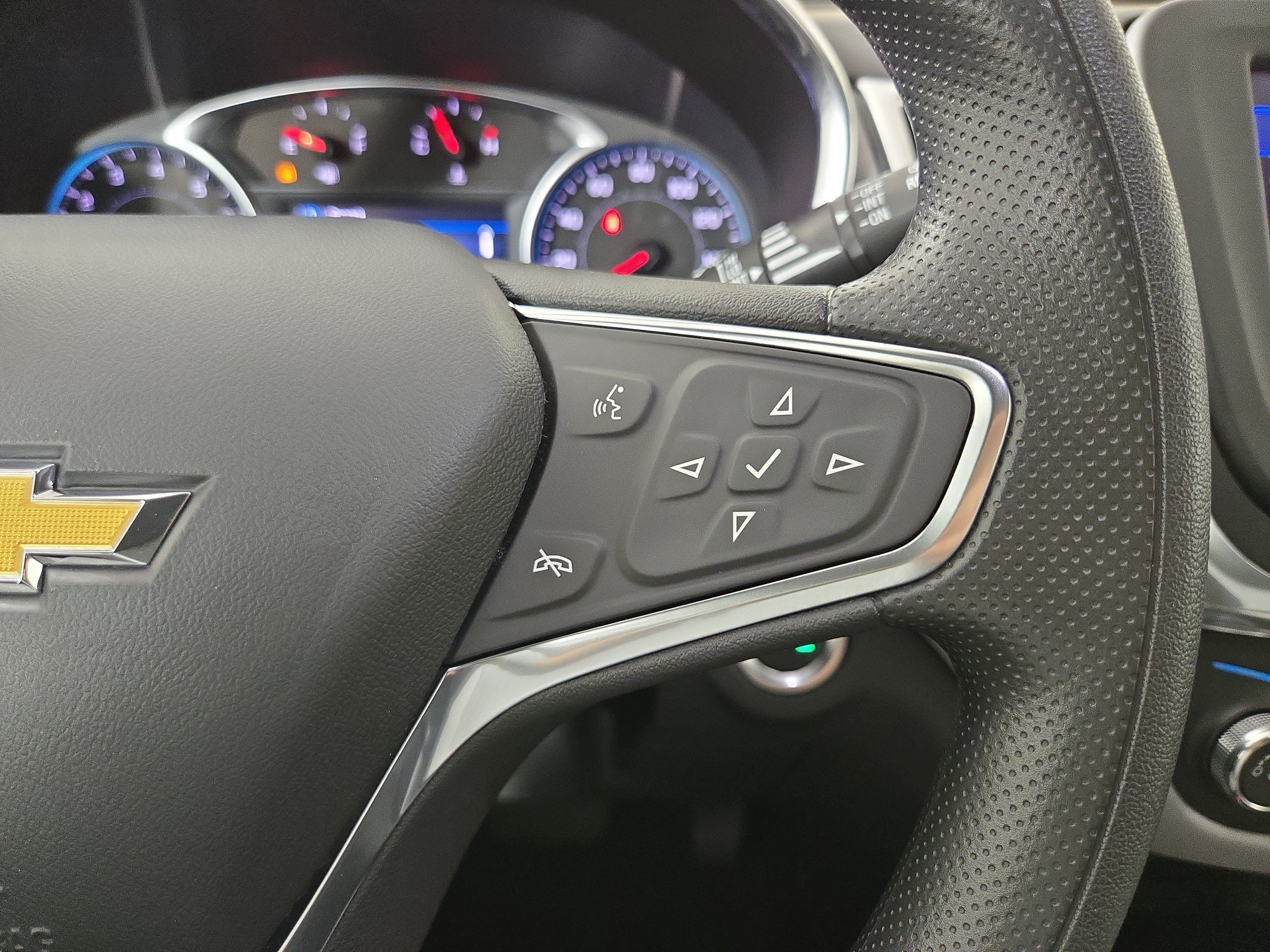 Certified 2024 Chevrolet Equinox LS w/ LS Convenience Package FWD image 16
