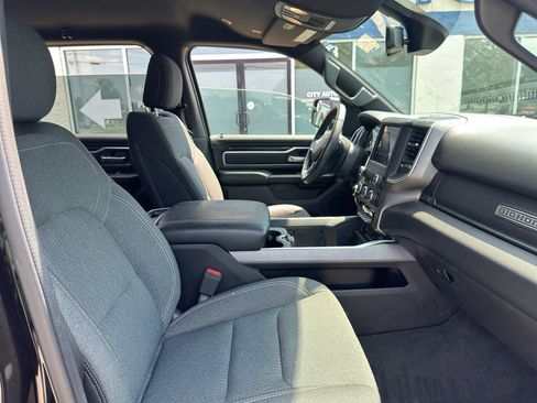 Used 2019 RAM 1500 Big Horn AWD/4WD image 10