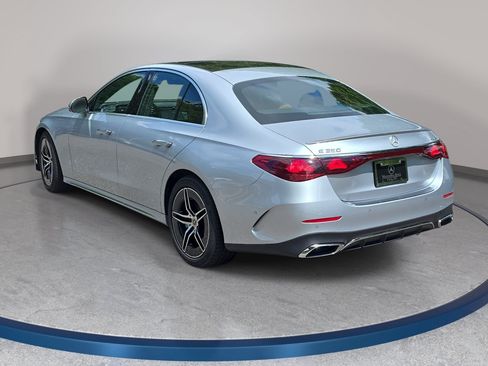 Certified 2026 Mercedes-Benz E 350 4MATIC Sedan image 7