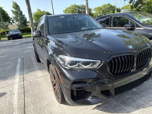 Used 2023 BMW X5 xDrive40i w/ M Sport Package AWD/4WD image 5
