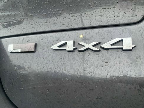 Used 2022 Jeep Grand Cherokee L Limited image 14