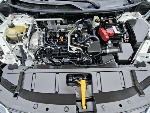 Used 2021 Nissan Rogue SL FWD image 24