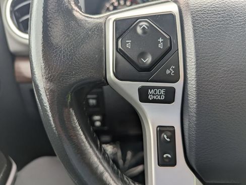 Used 2018 Toyota Tundra Limited w/ Limited Premium Package AWD/4WD image 24