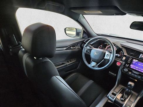 Used 2021 Honda Civic Sport image 2