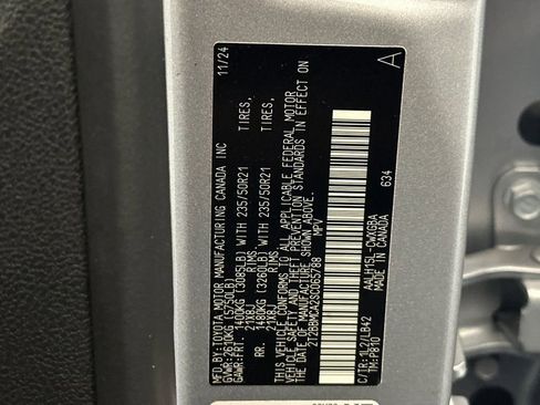 Certified 2025 Lexus RX 350 image 29