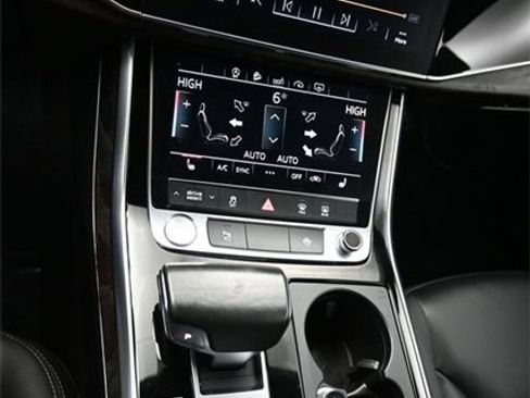 Used 2019 Audi Q8 Premium w/ Convenience Package image 26