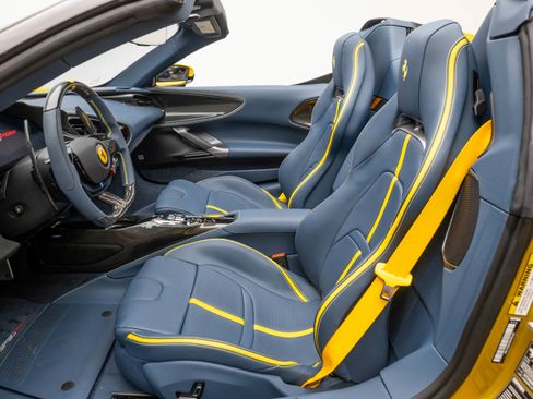 Certified 2024 Ferrari SF90 Spider image 5