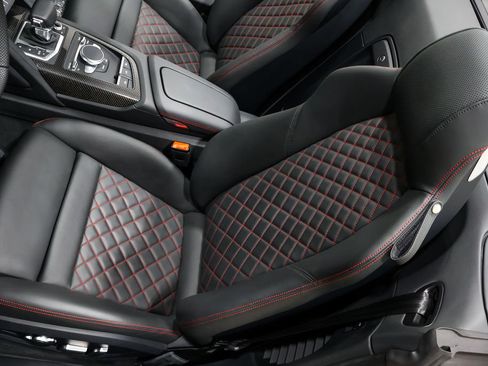 Used 2022 Audi R8 V10 performance image 50