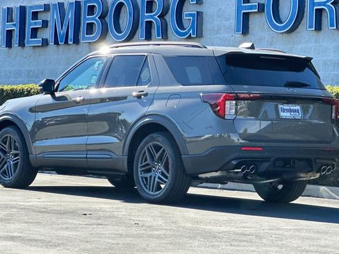 New 2026 Ford Explorer ST w/ Sun And Sound Package image 6