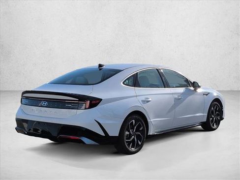 Used 2025 Hyundai Sonata SEL image 4