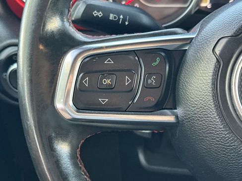 Used 2019 Jeep Wrangler Unlimited Rubicon AWD/4WD image 32