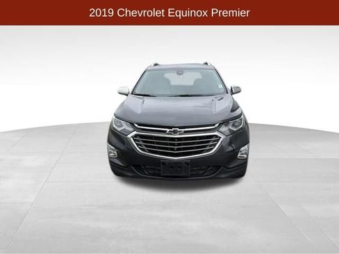 Used 2019 Chevrolet Equinox Premier w/ Premier True North Edition AWD/4WD image 2