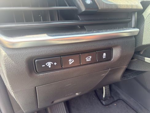 Used 2023 Kia Telluride SX image 13