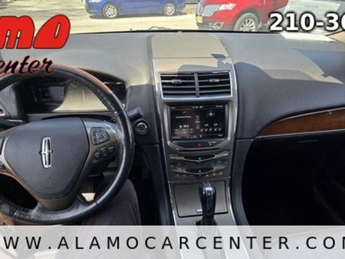 Used 2013 Lincoln MKX FWD image 40