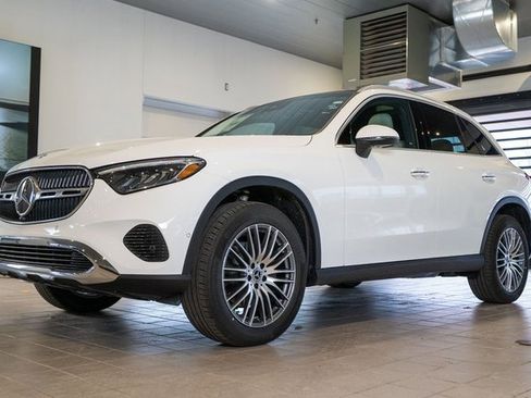 New 2026 Mercedes-Benz GLC 300 4MATIC image 3