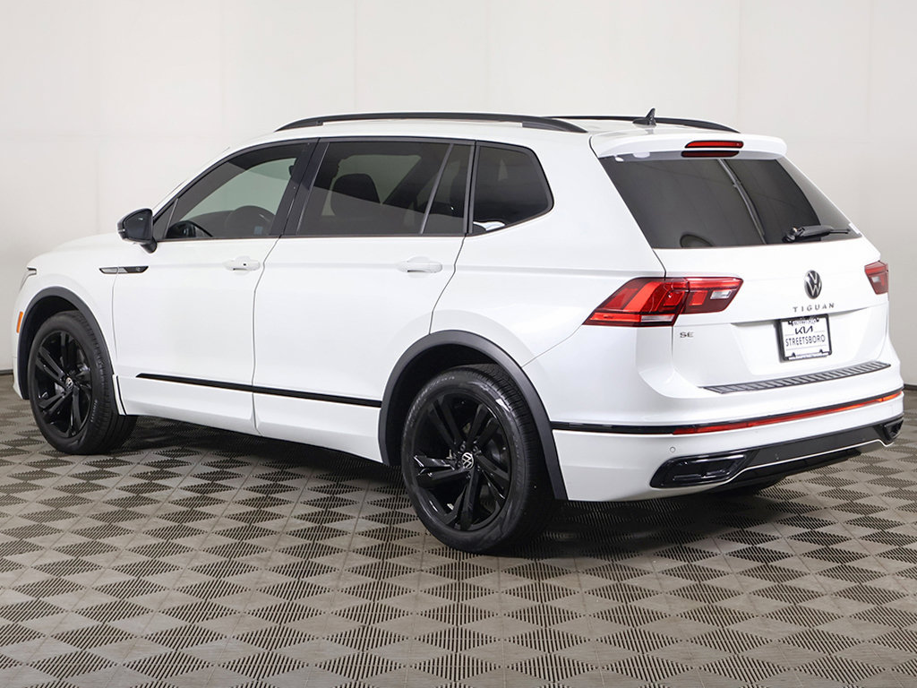 Used 2023 Volkswagen Tiguan SE R-Line FWD image 11