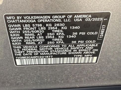 Used 2023 Volkswagen Atlas Cross Sport SEL AWD/4WD image 23