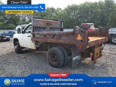 Used 2013 GMC Sierra 3500 W/T w/ Snow Plow Prep Package image 3