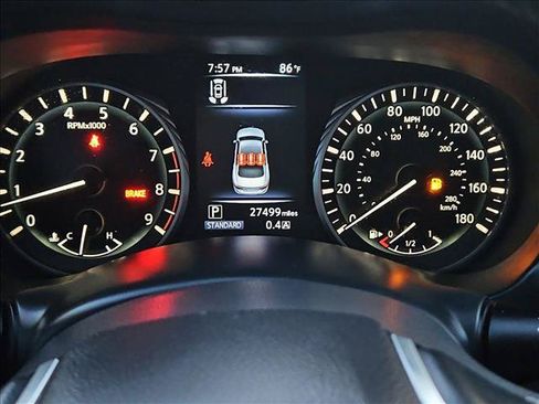 Used 2023 INFINITI Q50 Luxe AWD/4WD image 11