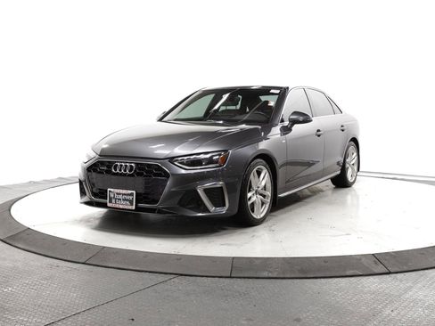 Used 2022 Audi A4 2.0T Premium Plus image 3