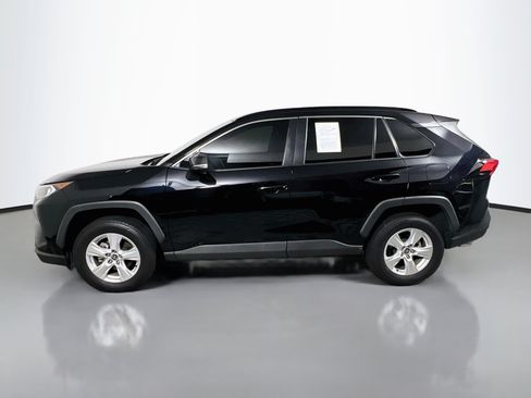 Used 2021 Toyota RAV4 XLE FWD image 9