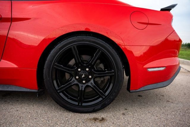 Used 2020 Ford Mustang GT RWD image 11