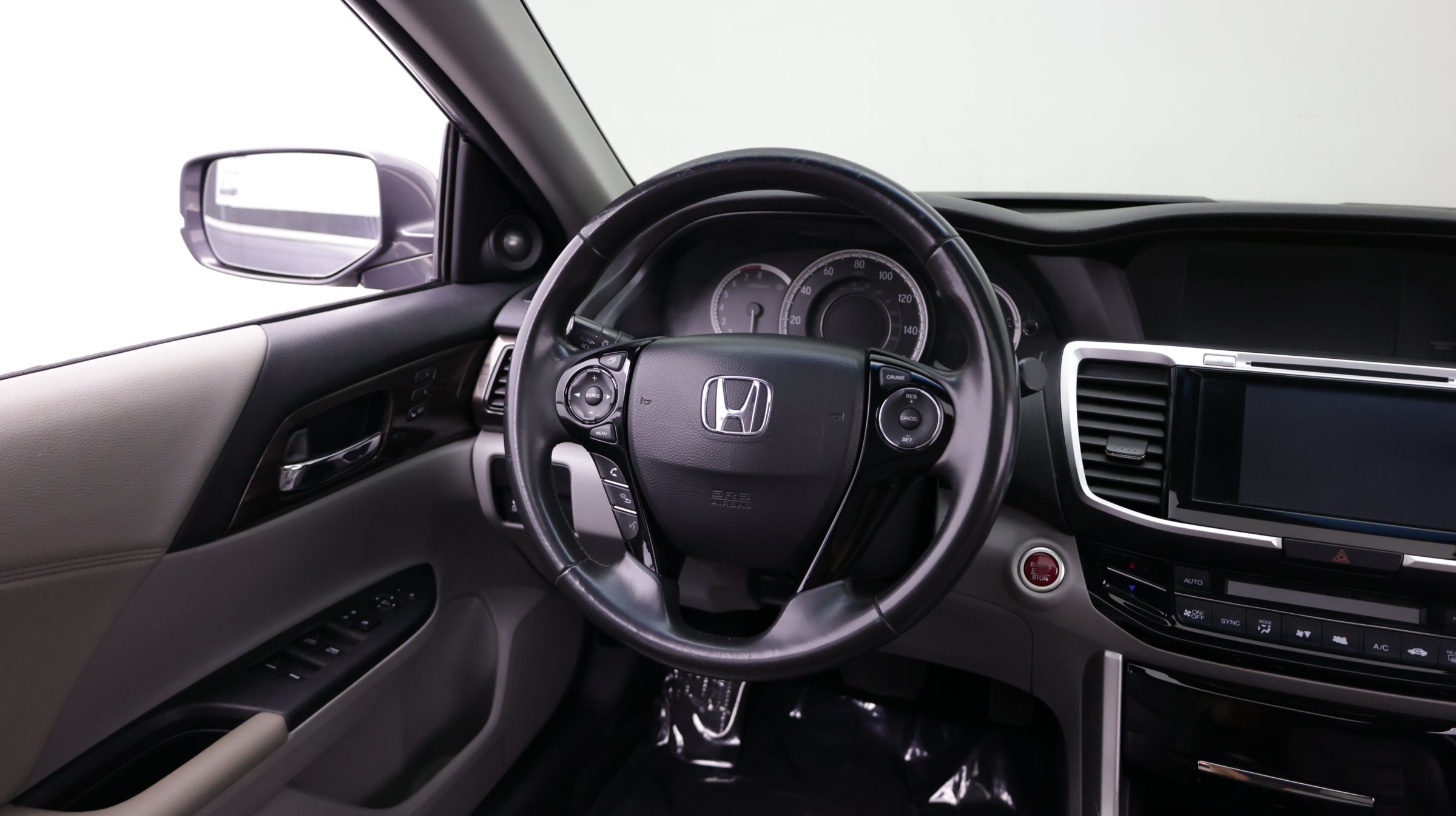 Used 2016 Honda Accord EX-L image 32