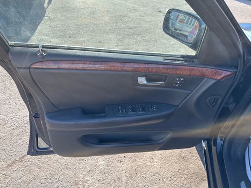 Used 2007 Cadillac DTS Luxury I w/ Sun And Sound Package image 16