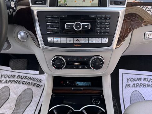 Used 2015 Mercedes-Benz ML 350 4MATIC image 32