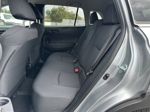 Used 2024 Toyota Corolla Cross LE w/ Black Badges Package (TMS) FWD image 7