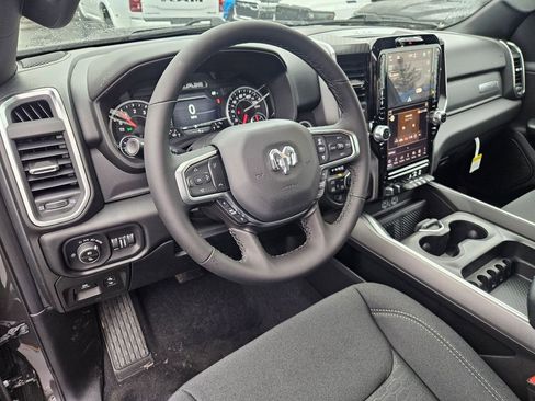 New 2026 RAM 1500 4x4 Crew Cab image 14