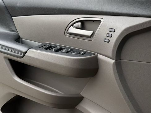 Used 2011 Honda Odyssey Touring image 26