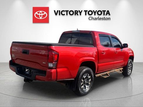 Used 2022 Toyota Tacoma SR AWD/4WD image 7